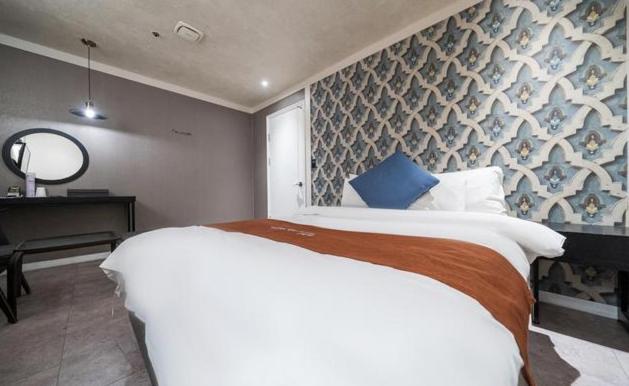Motel Ilsan Blanc à Kōyō Extérieur photo