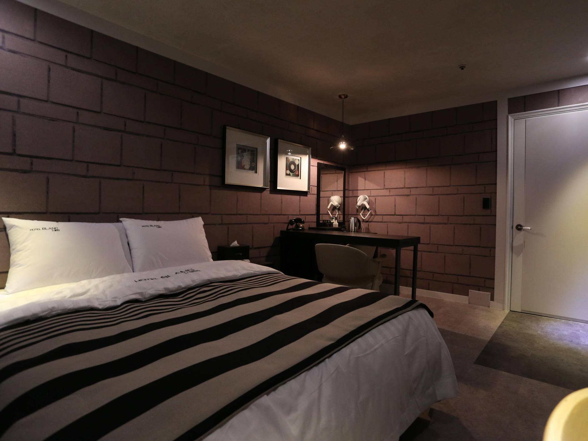 Motel Ilsan Blanc à Kōyō Extérieur photo