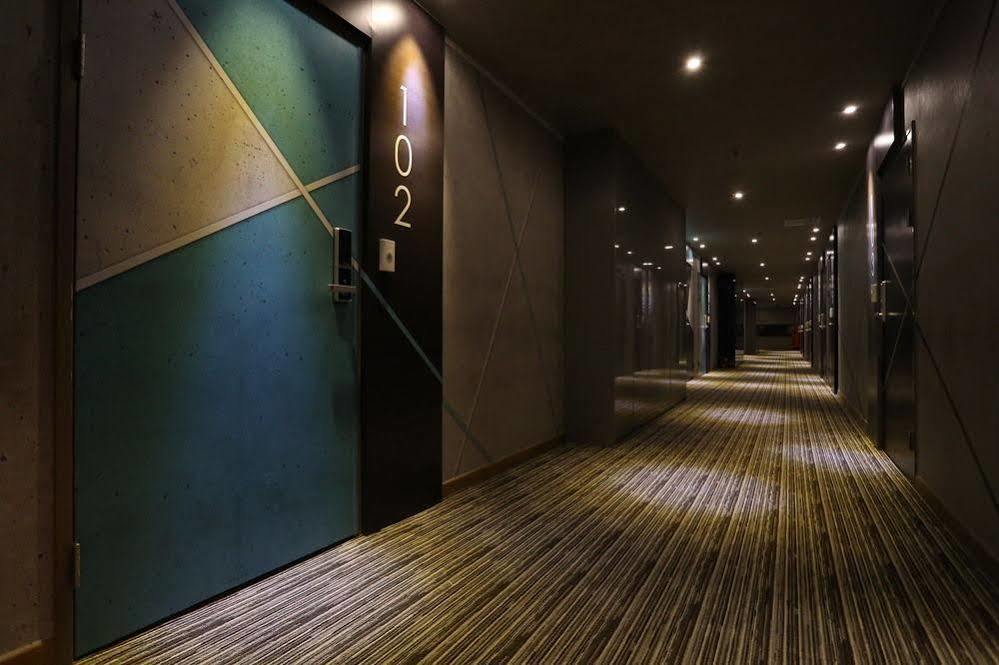 Motel Ilsan Blanc à Kōyō Extérieur photo
